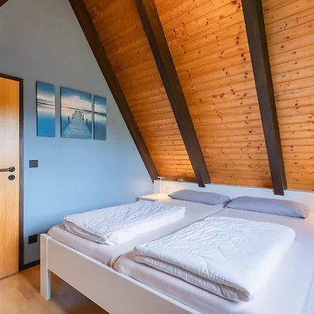 Ferienwohnpark Nurdachhaus Typ 8 Ndt 117 Immenstaad am Bodensee