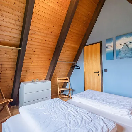 Ferienwohnpark Nurdachhaus Typ 8 Ndt 117 * Immenstaad am Bodensee